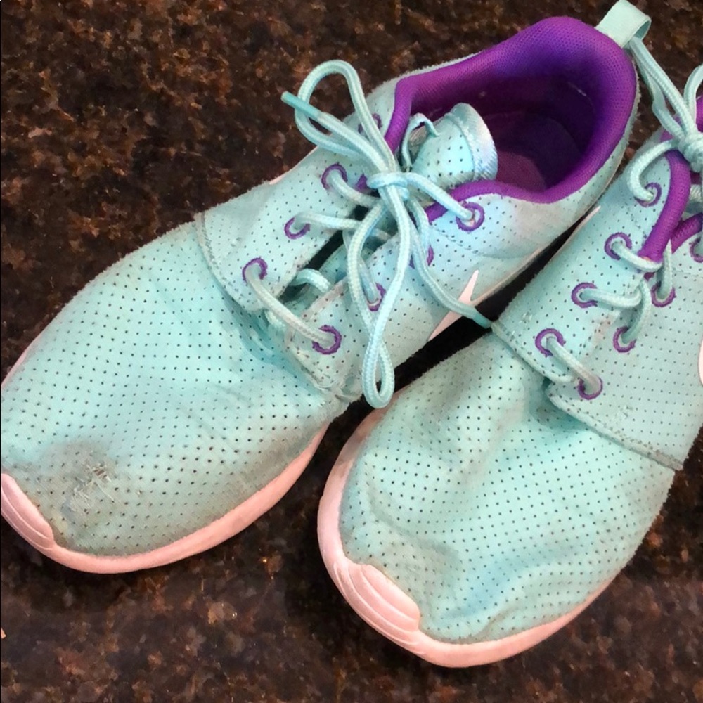 Nike Rosie